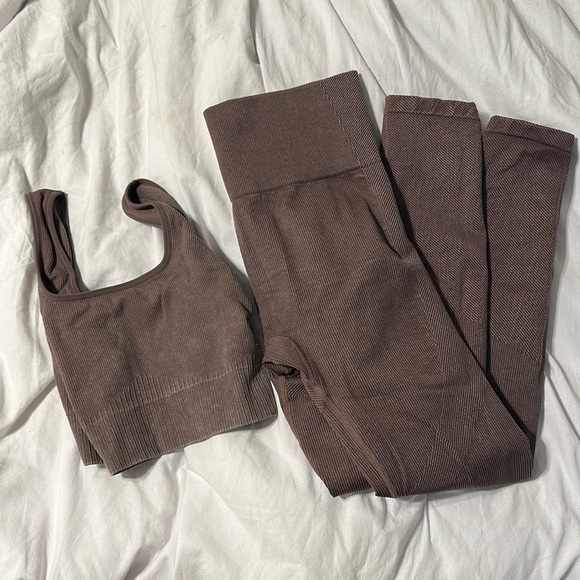JoyLab Pants & Jumpsuits Joylab Workout Set Poshmark